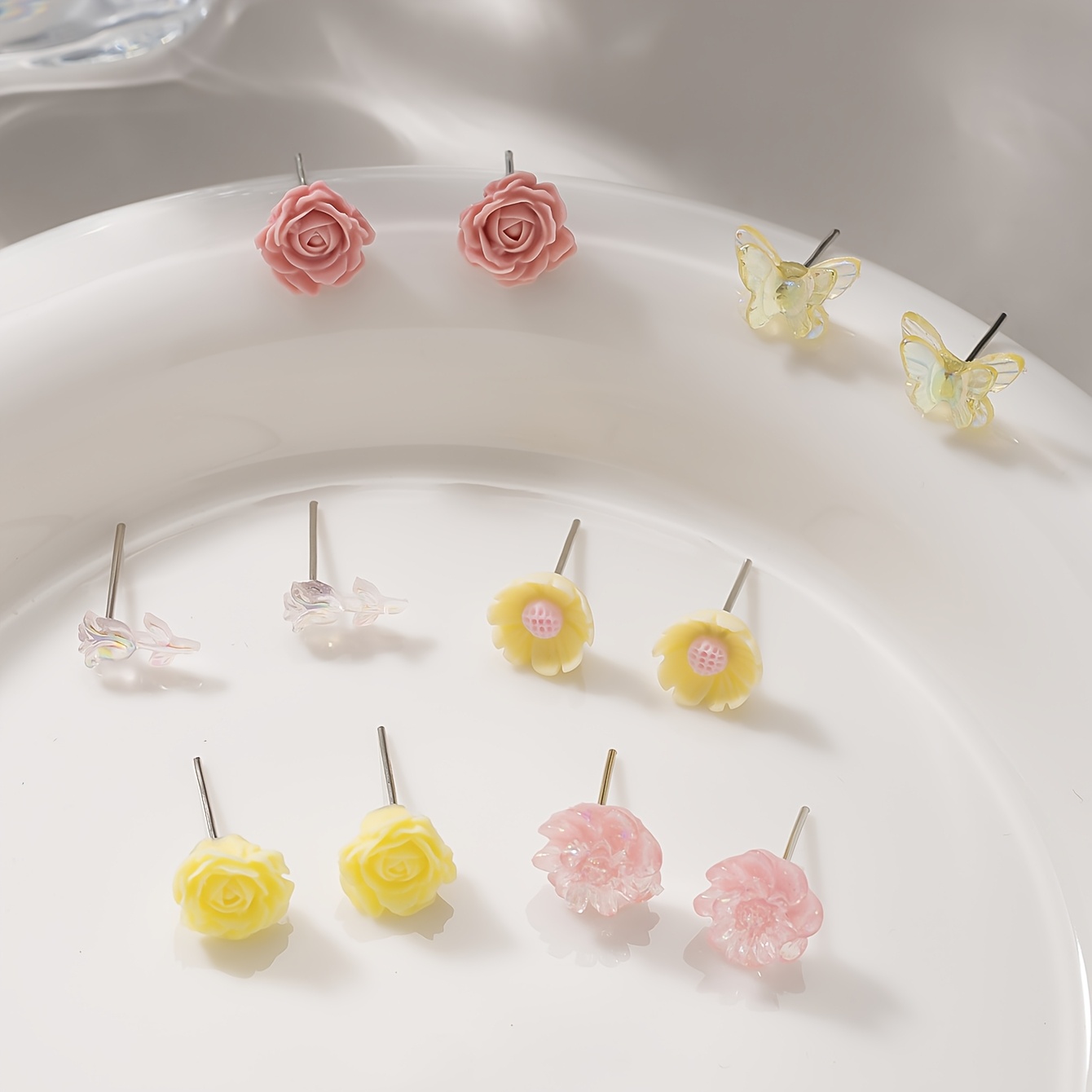 6 Sets Elegant Flower-Shaped Earrings, Unique Design